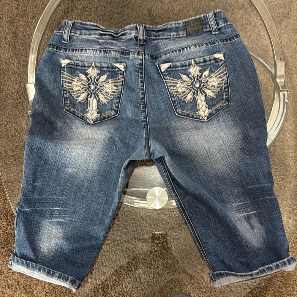 Embroidered Denim Capris